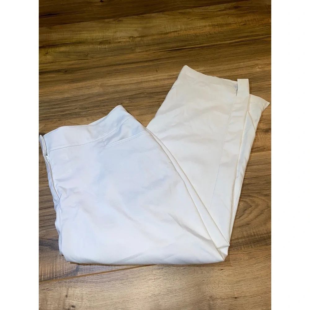 PGA Tour Women's Golf Pant Capris,‎ Size 14, White